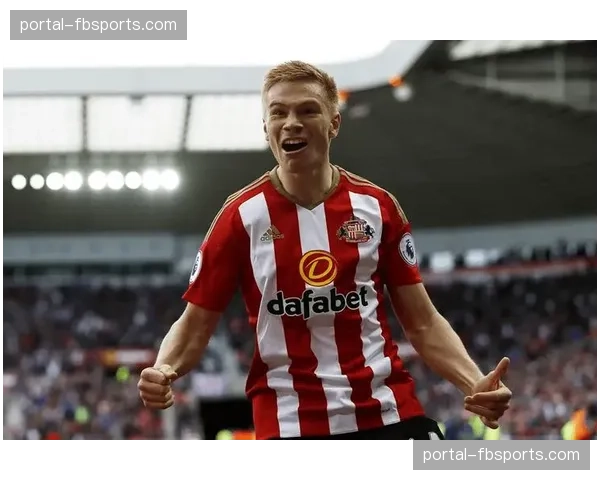 桑德兰混合风格：谨慎防守与关键时刻致命一击的结合逻辑