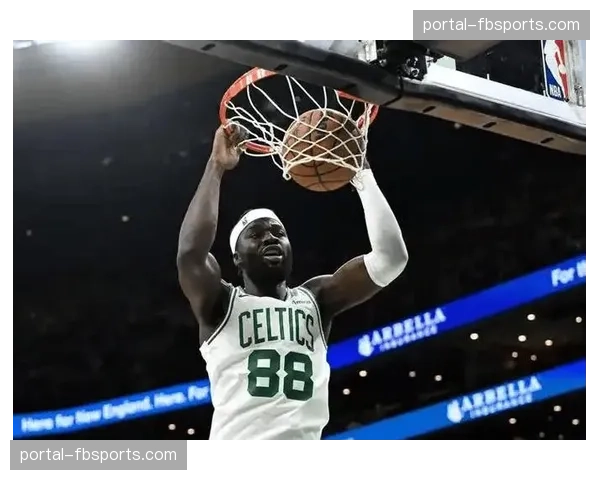 凯尔特人防守效率联盟第一 场均失误11.4次控制比赛能力突出